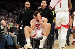 澳亚国际平台-NBA球员疲劳伤病严重加剧球队危机的简单介绍