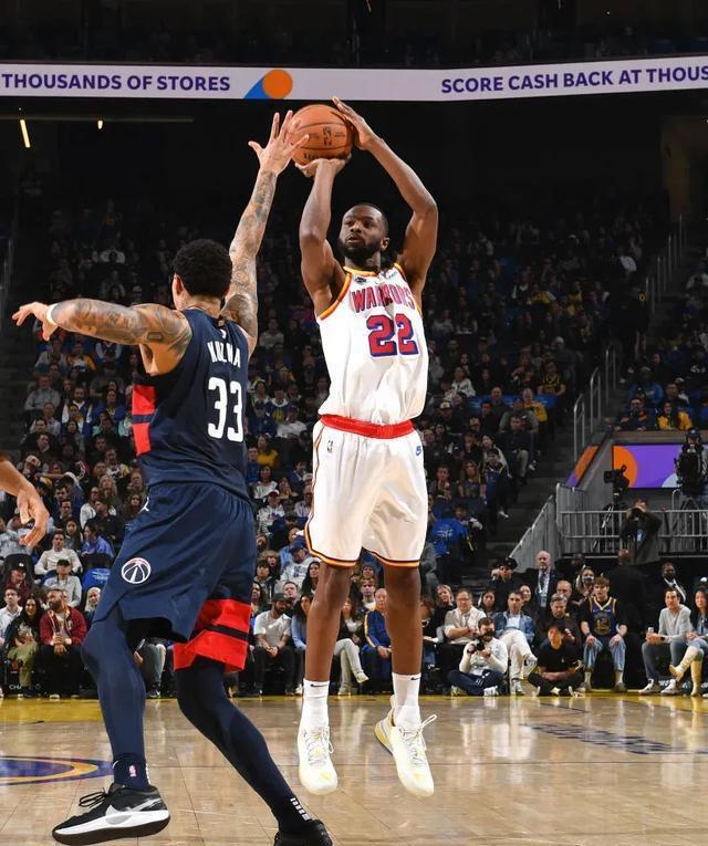 NBA豪门大战再度上演，勇士破灭火箭的希望的简单介绍