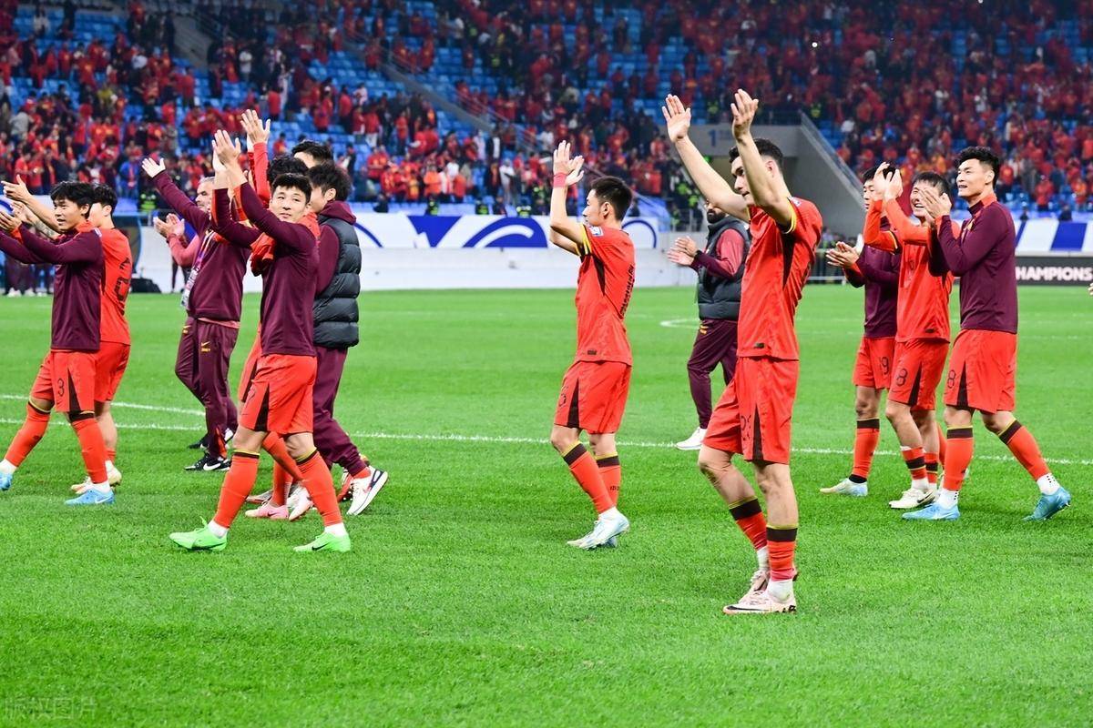 国内顶尖中场表现出色，助中国队夺冠的简单介绍
