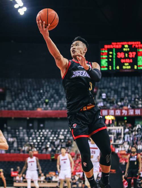江苏男篮战胜福建男篮，士气高昂斗志昂扬的简单介绍